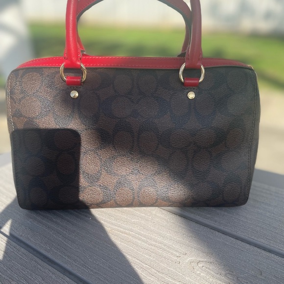 Coach Medium Signature Brown and Red Rowen - Picture 3 of 7